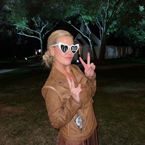 Meet your Posher, Samantha - Picture 7 of 10